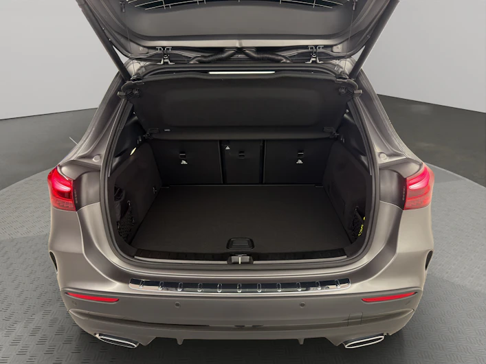 immagine del veicolo MERCEDES-BENZ GLA 250