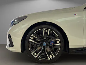 BMW i5 M60 xDrive M-SportPaket Pro