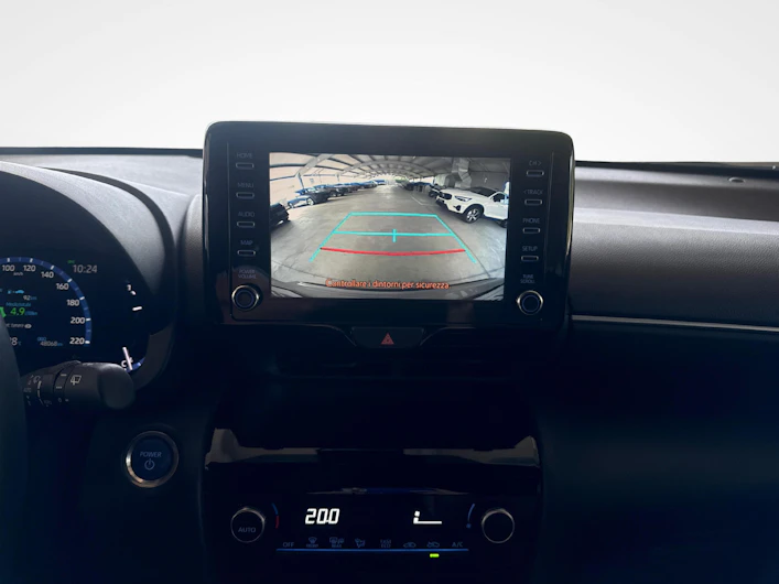 immagine del veicolo TOYOTA YARIS CROSS