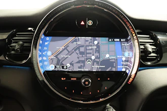 https://vehicle.imgix.net/4313891/1ea230ee-cf23-4665-a111-a9db747cce9d.JPG