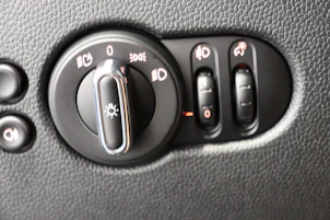 image du véhicule MINI F56 Cooper SE