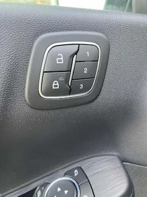 Ford Kuga 2.5 Hybrid Vignale 4x4
