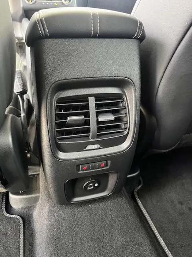 Ford Kuga 2.5 Hybrid Vignale 4x4