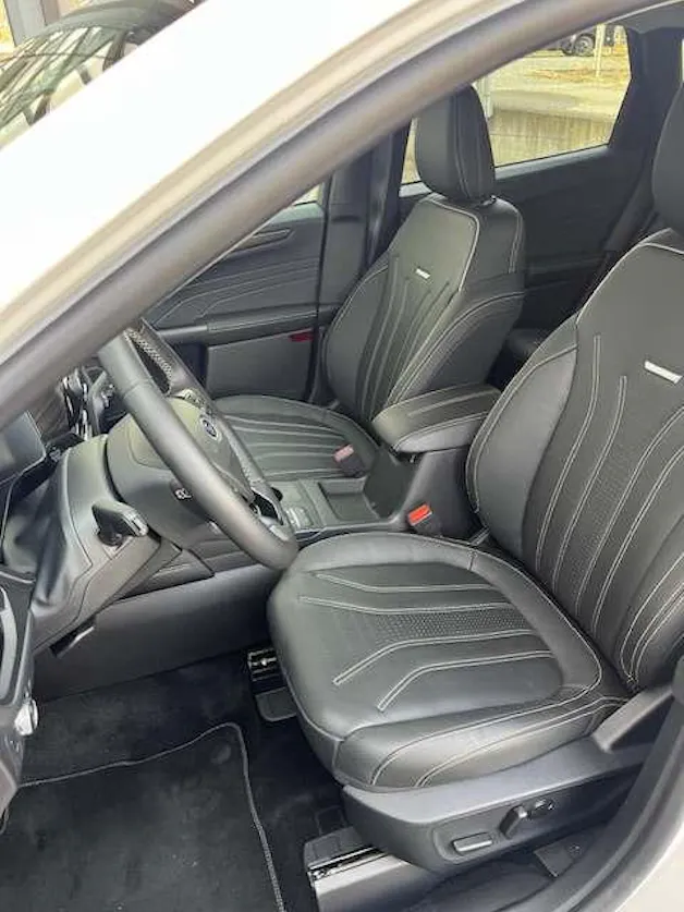Ford Kuga 2.5 Hybrid Vignale 4x4