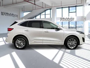 Ford Kuga 2.5 Hybrid Vignale 4x4