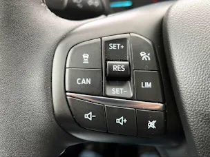 Ford Fiesta 1.0 EcoB Hybrid Automat Titanium