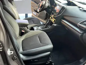 Subaru Forester Station 2.0i e-Boxer Swiss Plus