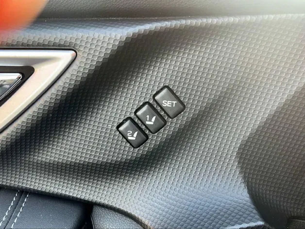 Subaru Forester Station 2.0i e-Boxer Swiss Plus