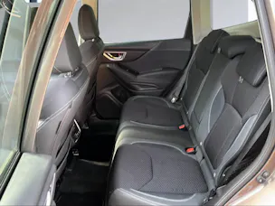 Subaru Forester Station 2.0i e-Boxer Swiss Plus