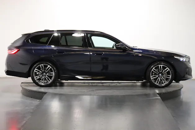 BMW 520d xDrive Touring