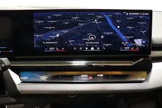 https://vehicle.imgix.net/4313945/d51b7e9d-44fe-48e0-b646-96f045280341.JPG