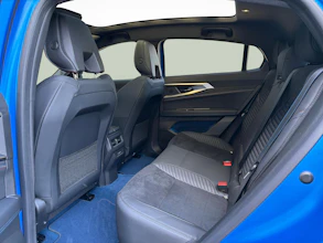 https://vehicle.imgix.net/4313953/0cd253d9-d258-428f-b431-bece01b9dc94.jpg