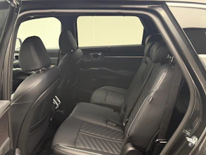 https://vehicle.imgix.net/4313989/08607427-4c96-4819-9761-00a54f4a3a69.jpeg