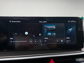 https://vehicle.imgix.net/4313996/72c9489a-5a70-4584-b712-9d606241786c.jpeg