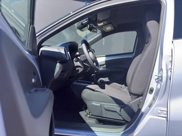 Toyota Aygo X 1.5 VVT-i HSD Trend
