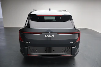 https://vehicle.imgix.net/4314027/2d241f52-00c8-41f8-b21b-5d50964835ca.JPG