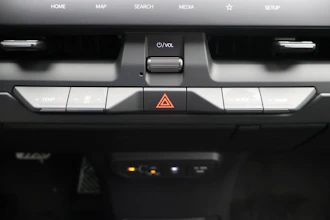 https://vehicle.imgix.net/4314027/9f2f4ac2-1b6c-4be9-a2ae-a95df0de381f.JPG