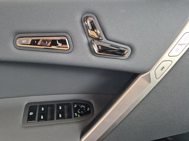 BMW iX M60 / ab 0,99% Leasing bei Abschluss einer Protect Autoversicherung