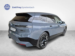https://vehicle.imgix.net/4314055/a4ba3112-e4bf-4ab9-aea0-eff535794841.jpg