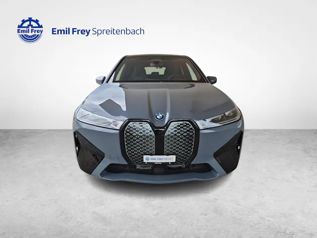 BMW iX M60 / ab 0,99% Leasing bei Abschluss einer Protect Autoversicherung
