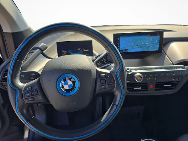 BMW i3 120 Ah / Jetzt mit attraktivem 1.99% Leasing