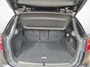 https://vehicle.imgix.net/4314064/e863ab2e-2a5b-429d-a19e-4dde5e6cb239.jpg