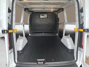 https://vehicle.imgix.net/4314071/bc5e6356-b8ff-4cf6-9a78-fdaf57602845.jpg