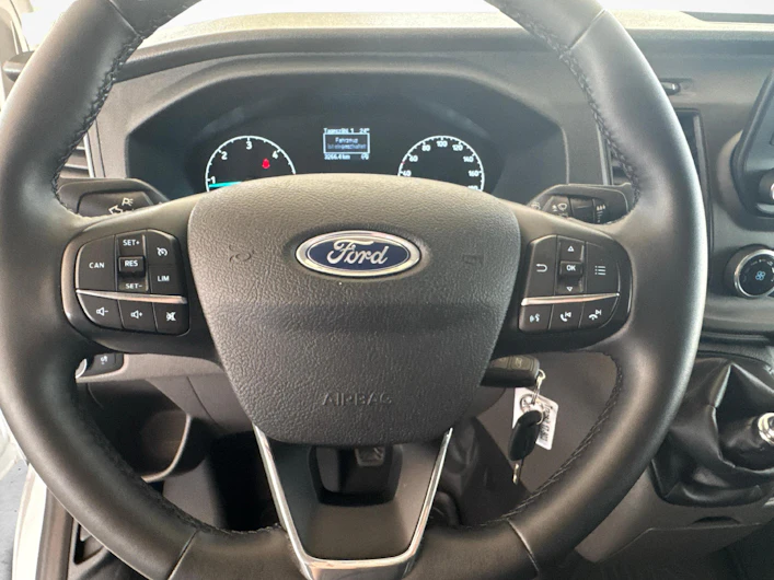 image du véhicule FORD Transit