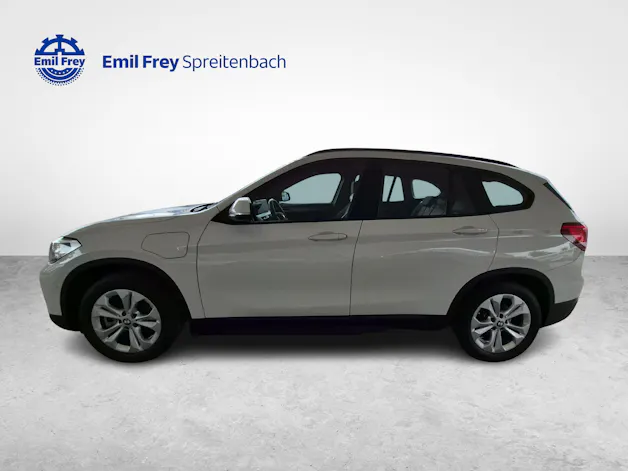 BMW X1 25e xDrive / ab 0,99% Leasing bei Abschluss einer Protect Autoversicherung