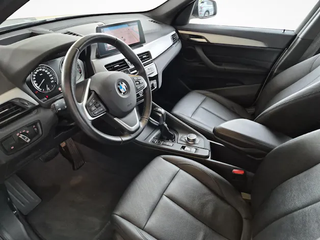 BMW X1 25e xDrive / ab 0,99% Leasing bei Abschluss einer Protect Autoversicherung