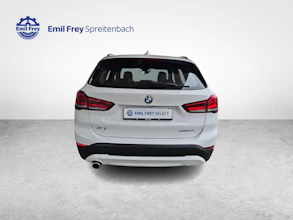 https://vehicle.imgix.net/4314078/b42e9ddc-5d9e-400e-990a-6fc4f15ea667.jpg