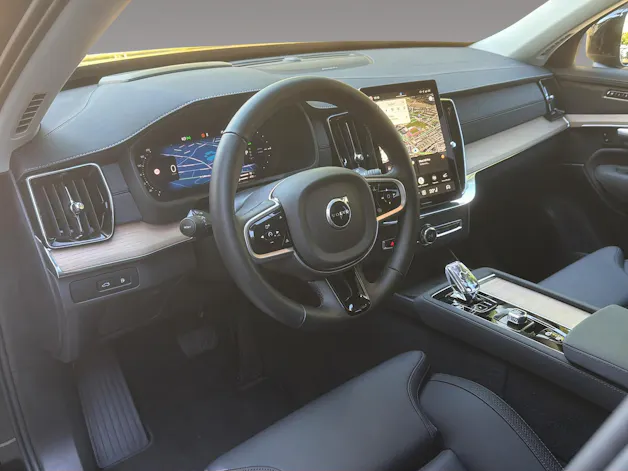 Volvo XC90 2.0 T8 TE Plus Dark eAWD