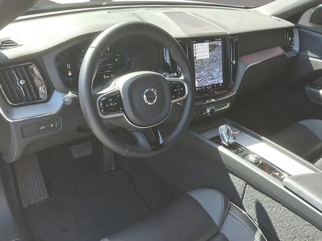 Volvo XC60 2.0 T8 TE Plus Dark eAWD