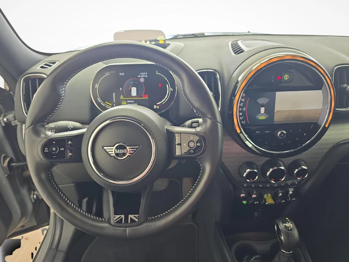 Fahrzeugbild MINI COUNTRYMAN