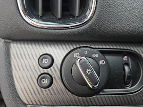 https://vehicle.imgix.net/4314089/4679ca9d-1baf-4773-8611-8553144ce1e5.jpg