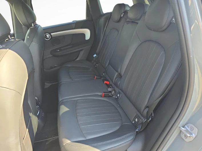 Fahrzeugbild MINI COUNTRYMAN