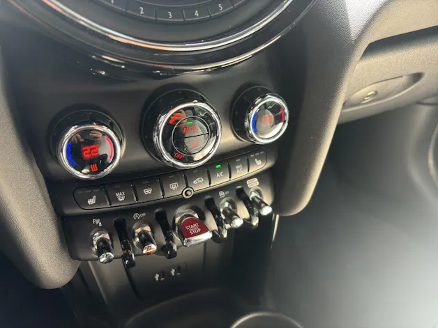 Mini Cabrio F57 2.0i Cooper S SDKG