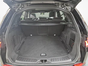 https://vehicle.imgix.net/4314111/dd43c8c3-5e04-4173-b4cb-8f0ba8a5007b.jpg