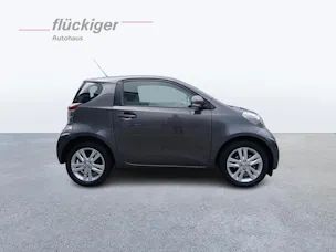 Toyota iQ 1.33 VVT-i Q3 MiD