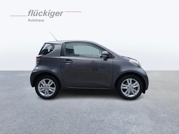 Toyota iQ 1.33 VVT-i Q3 MiD
