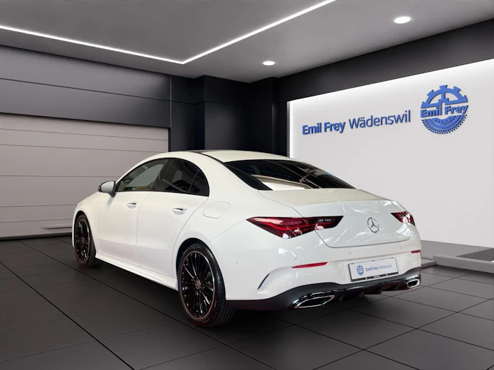 Fahrzeugbild MERCEDES-BENZ CLA 200