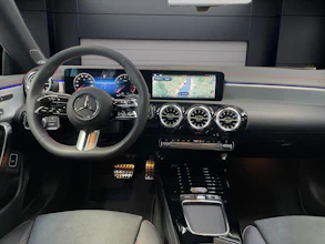 https://vehicle.imgix.net/4314131/ba305a72-c3f2-4a58-bee5-53fddd0a3384.jpg