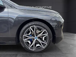 BMW iX xDrive40