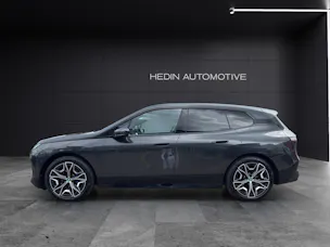 BMW iX xDrive40