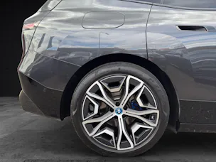 BMW iX xDrive40