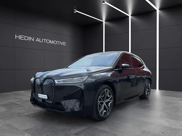 BMW iX xDrive40