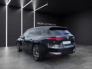 BMW iX xDrive40