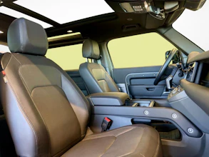 https://vehicle.imgix.net/4314197/091bf3d1-a864-4958-9e7d-b52c6e007c4f.jpg