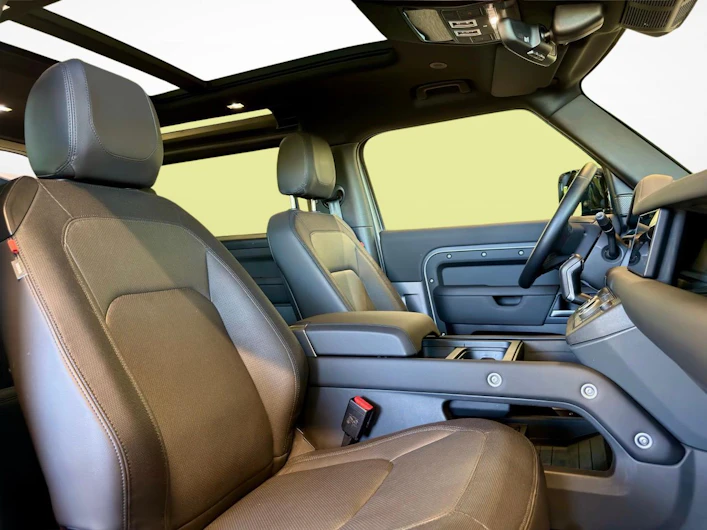 Fahrzeugbild LAND ROVER DEFENDER