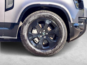 Fahrzeugbild LAND ROVER Defender 90 3.0 D I6 300 X-Dynamic SE